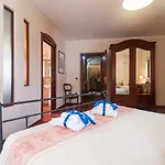 Corrasi Luxury Oliena